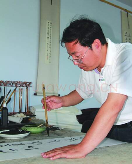 硬笔书法家(王光)人物介绍及硬笔书法作品欣赏