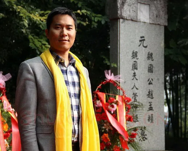 硬笔书法家(吴伟)人物介绍及硬笔书法作品欣赏