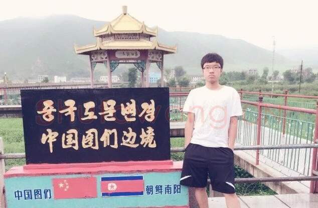 硬笔书法家(吴振东)人物介绍及硬笔书法作品欣赏