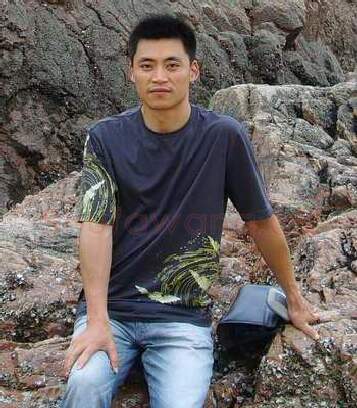 硬笔书法家(吴新春)人物介绍及硬笔书法作品欣赏