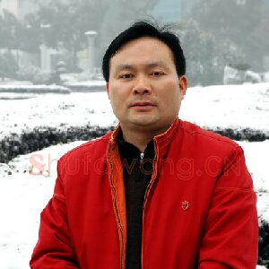 罗奇志