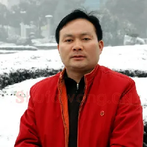 罗奇志