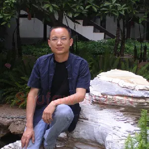 罗思宝