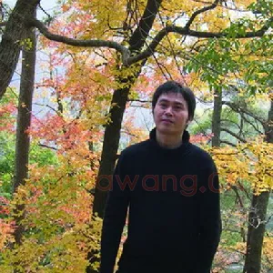 梁鸿斌