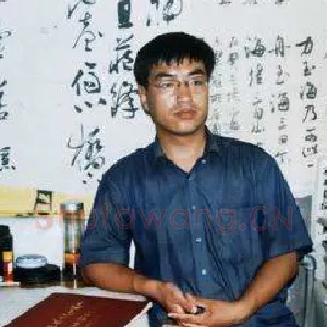 魏春雷