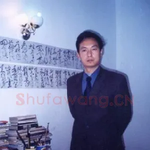 徐秀康
