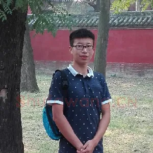 闫留学