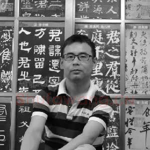 张敏露