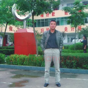 周朋