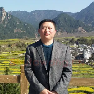 钟金波