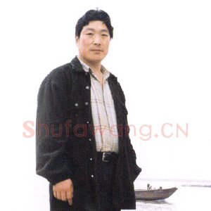 毛国典