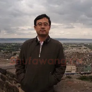 刘彰