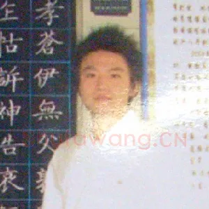 李勃