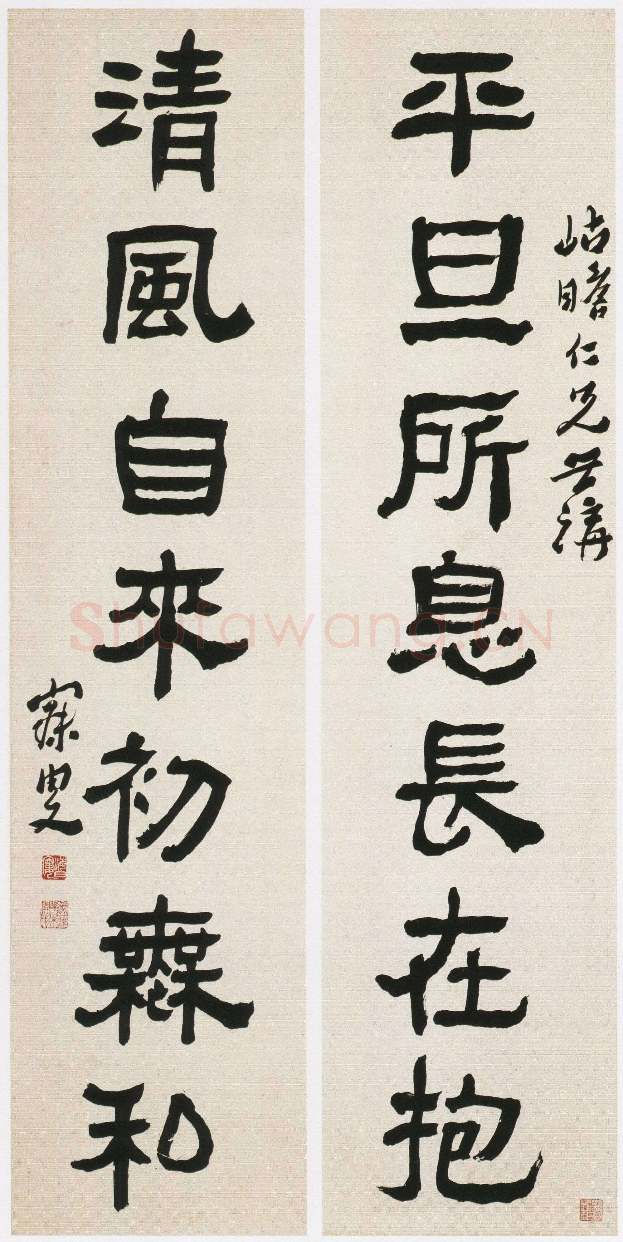沈曾植《隶书平旦清风七言联》纸本隶书 143.5×35.5cm×2 浙江省博物馆藏